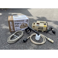Dekton DK-CWR2200VTG mini Car Washer - Capacity 790w - 100% Copper Wire Motor, Pressure regulator an