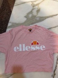 ellesse crop tee