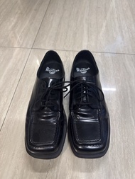 Dr. Martens 男裝黑色皮鞋