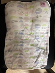 台灣KUKU Duck初生嬰兒放扁頭枕頭