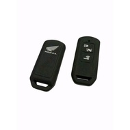 Paket gantungan kunci Logo scoopy 2023 Dan Cover Remot Scoopy 2023
