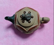 老紫砂壺 老茶壺 老紫砂茶壺 紫砂青蛙造型茶壺