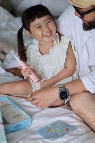 新上市-兩組特惠unicare unibear聲波氣旋兒童電動牙刷(兩色任搭)