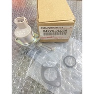 TOYOTA HILUX KUN25 - KUN26 FUEL INJECTION SWITCH 04226-0L030 (2PIN) VALVE KIT SUCTION CONTROL