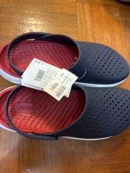 Crocs LiteRide 拖鞋