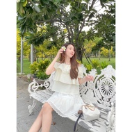 Yuri Top 212.- When Entering Code 9JERVR Off-Shoulder Tie The Neck Decorated With Roses Very Sweet L