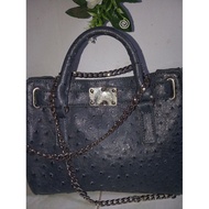 Preloved handbag Genuine Leather kulbur branded Michael Klein