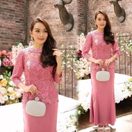 GBK ชุดออกงาน เสื้อลูกไม้ กระโปรง  มี2สี รหัส 1010