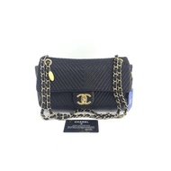 Chanel 香奈兒V紋黑色金幣CF斜挎包