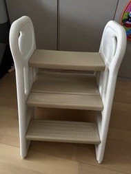 兒童摺疊梯