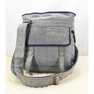 GSUS denim big zipper sling bag