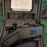 taser gun pistol listrik