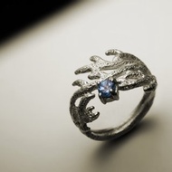 珊瑚造型托帕石戒指