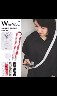 日本W by WPC 歐系小花 可調節手機掛脖斜背帶 手機繩/ 肩背/ 掛脖 含手機掛片