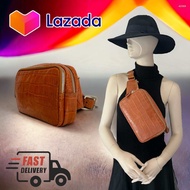 SALE / PRELOVED : กระเป๋าคาดอกหนังแท้ สายปรับได้ สีแทน #KD16