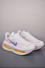 Nike ZoomX 跑鞋