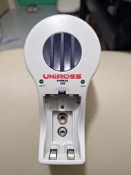法國 品牌 UNIROSS 2A 3A 9V 電池充電器 BATTERY CHARGER