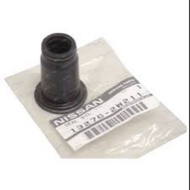 NISSAN URVAN E25 PLUG SEAL LONG