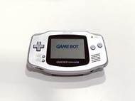 【勇者電玩屋】GBA正日版-9.9成新 GBA 銀色限定款（Gameboy）非換殼機 12095684