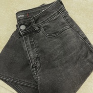 [Liquidation] Pass BDG jeans In Smoke Black size 26