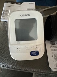 Omron HEM-7156T heart rate monitor 藍牙手臂式血壓計