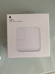 全新 Apple Macbook Air 充電器 30W Power Adapter （無線）