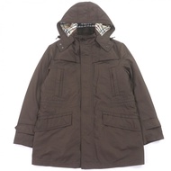 正品BURBERRY LONDON London 男士尼龍連帽ブラウン，棕色，飾有 Nova 格紋襯裡和絎縫襯裡。