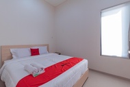 RedDoorz near CSB Mall Cirebon