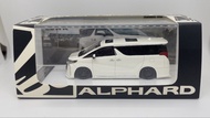 已盡量平，議價不回，謝謝!  TP LBWK 1:64 Toyota Alphard 改裝白色樹脂車仔