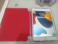 Apple iPad mini 4 白色 平板電腦