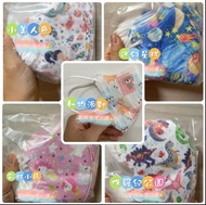 台灣直接寄出｜郡昱3D兒童立體醫療口罩-30片入（非獨立包裝）岩4-10歲小朋友用，無鼻鐵，牛油底紙，好舒服