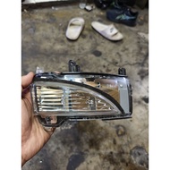 Nissan elgrand elgrand e52 rearview mirror turn signal