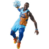 MAFEX No.197 LeBron James SPACE JAM: A NEW LEGACY Ver.