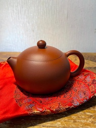 名師胡世蘭（無錫紫砂茶壺博物館副館長）全人手做西施紫砂茶壺