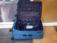 🔥#前開式#側開式#前蓋開，行李箱，特價，只一隻，28吋