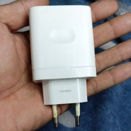 Oppo supervooc 33 Watt original charger cover removed