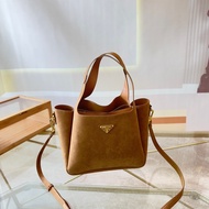 Casual Big Bag Messenger Bag High-End Feeling Big Bag Shopping Bag Tote Bag