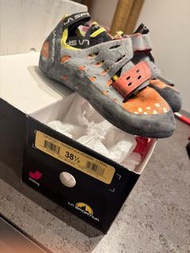 La sportiva bouldering shoes