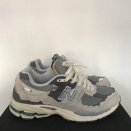 NB 2002R GREY