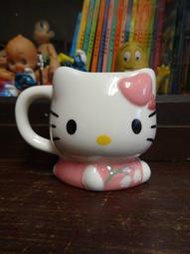 ▲美好時光▼ 珍藏-SANRIO Hello Kitty 粉紅色造型咖啡杯 日本北海道小樽限定 早期懷舊收藏/老玩具