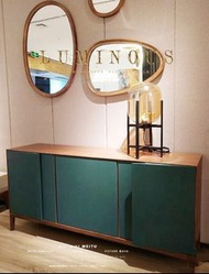 小店本週超級特價精選:意式輕奢現代簡約實木餐邊櫃,玄關櫃,法式現代主義餐邊櫃.選用美國進口白蜡木打造,金屬櫃腳,法國手感漆.收納空間大,簡約又有型,原價$11000現超特價發售.160L X 50D 