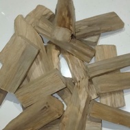 kayu gaharu bakar - sandalwood