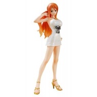 (清貨-最後1件) Bandai Figuarts Zero 海賊王 劇場版 黃金大冒險 奈美 賭場 One Piece Nami Film Gold Version Figure 模型 #08752