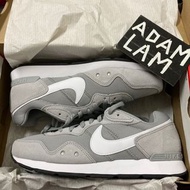 NIKE VENTURE RUNNER WIDE Grey US 8.5 Sportswear