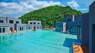 Nami Island Sul Resort Water Villa