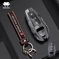 Zinc Alloy Car Key Case Cover For Audi A1 A3 A4 B9 A6L A7 C8 A7 S7 4K A8 D5 S5 S6 R8 S8 Q2L Q3 Q5L Q