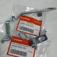 * HONDA RSX150 UNDER COVER STAY L/R SET LEGSHIELD LOWER BRACKET ORIGINAL RSX 64342-K56-V50