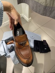 Prada 皮革樂福鞋