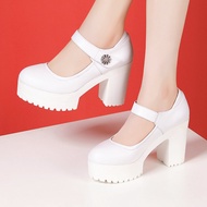 รองเท้าสตรีหัวกลมพื้นสูง 14 ซม. กันน้ำ มีสายคาด T-Bar