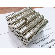 Round magnet with hole 15x4mm